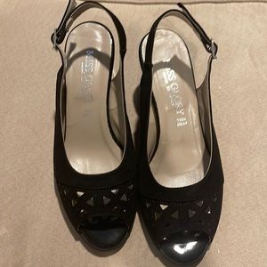 Womens shoes